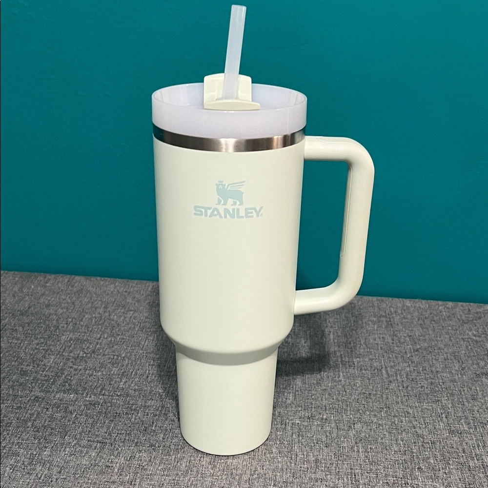 Stanley Cream Mug with Handle